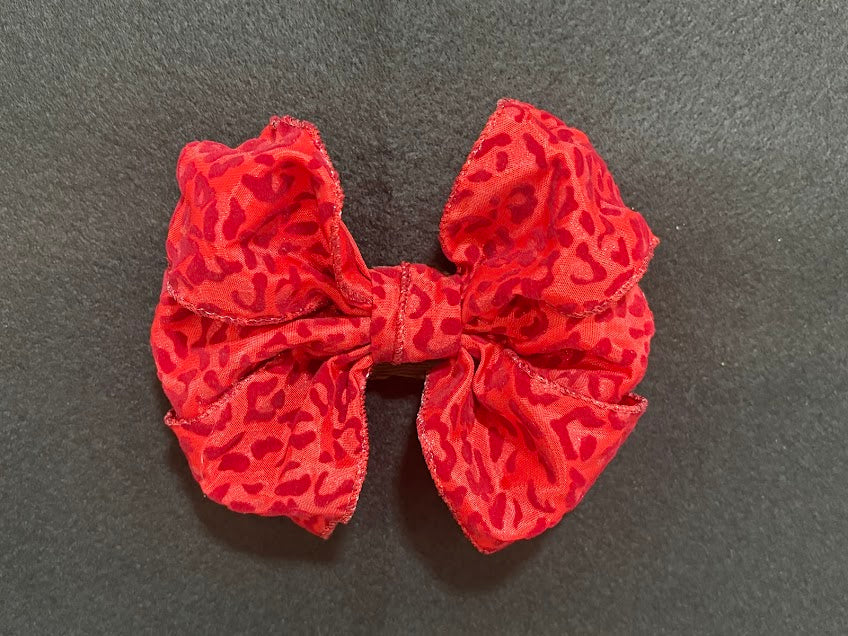 Festive Wildcat Bow